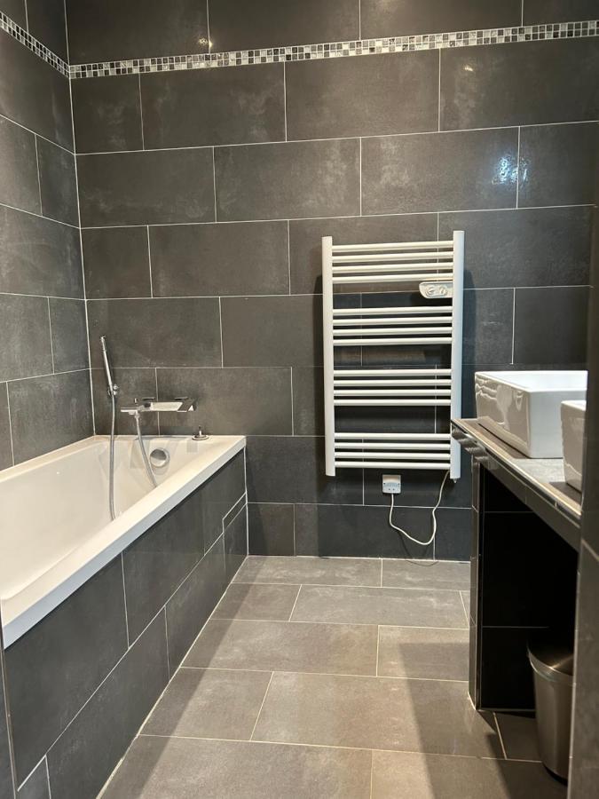 Wonderful T3 In Old Town Apartamento Bordéus Exterior foto